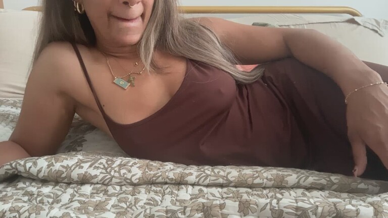 LacyJada's Streamate show and profile