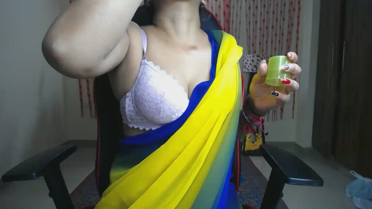 Juicy_candy68's Streamate show and profile