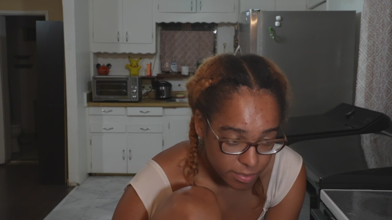 CaitlinCoxxx