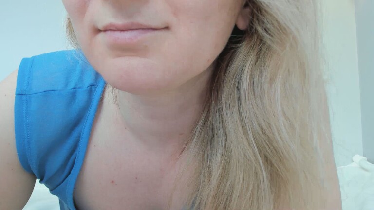 XxSweety_GirlxX's Streamate show and profile