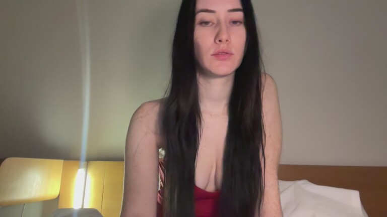 ZaraHartUK's Streamate show and profile