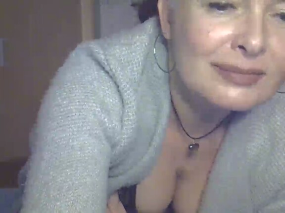 PureMoon's Streamate show and profile