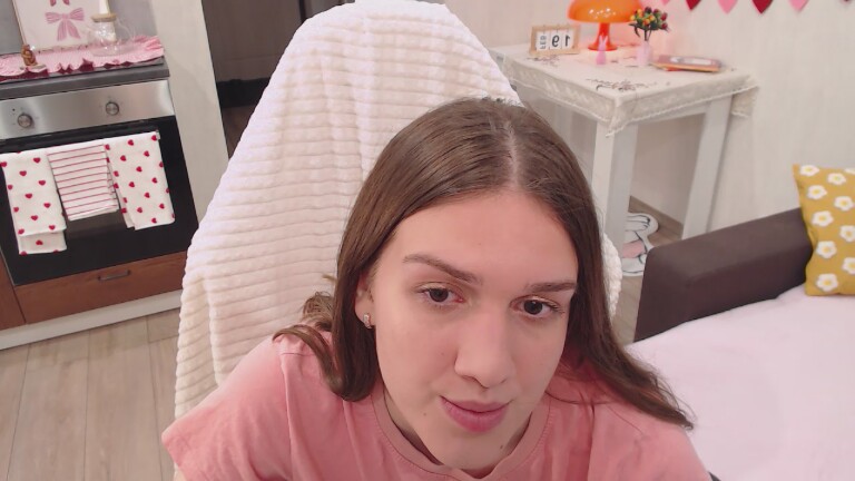 AlinaBabyGirl's Streamate show and profile