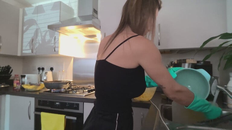 SweetMonicaUK's Streamate show and profile